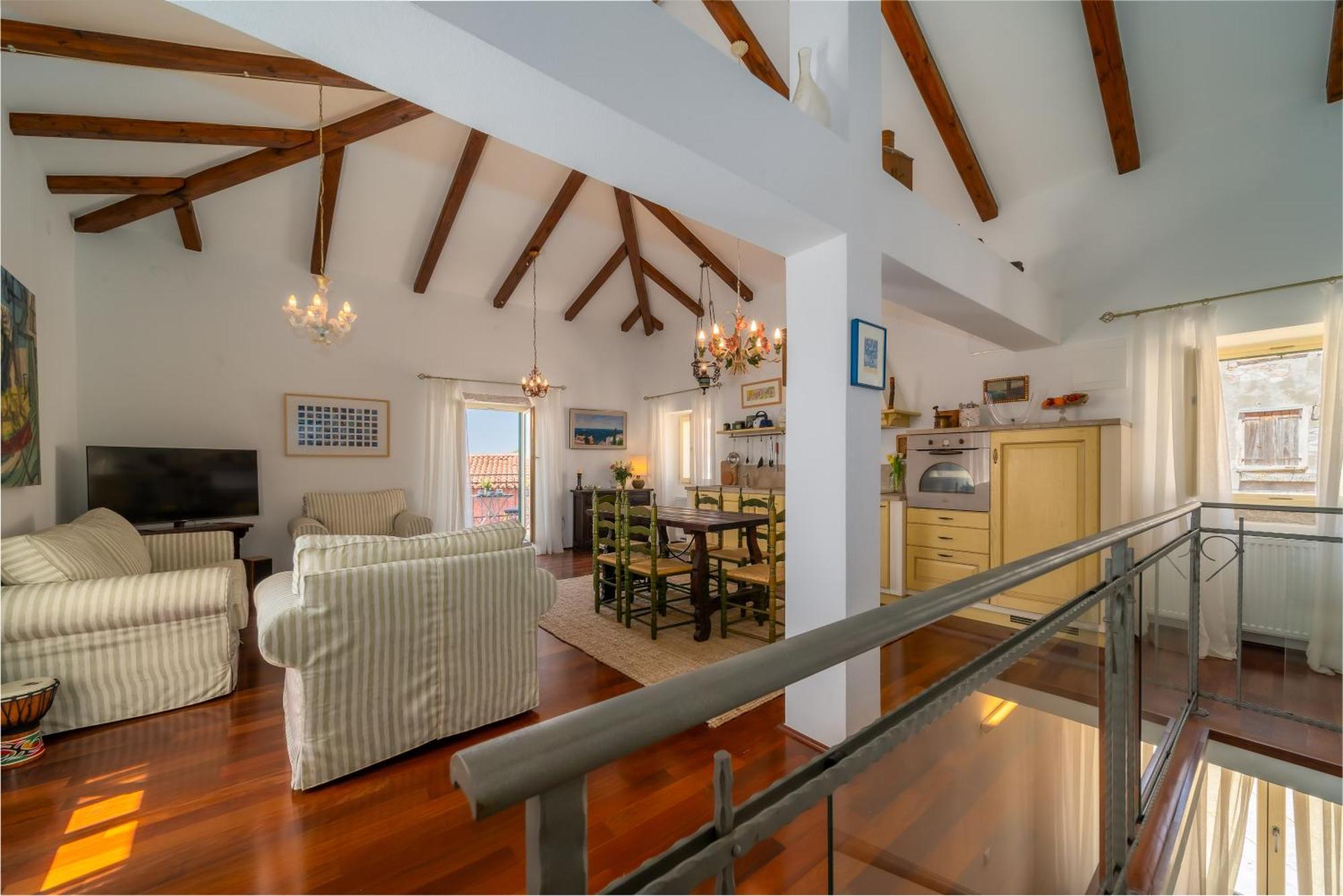 Old Town Seabreeze Residence 罗维尼 外观 照片