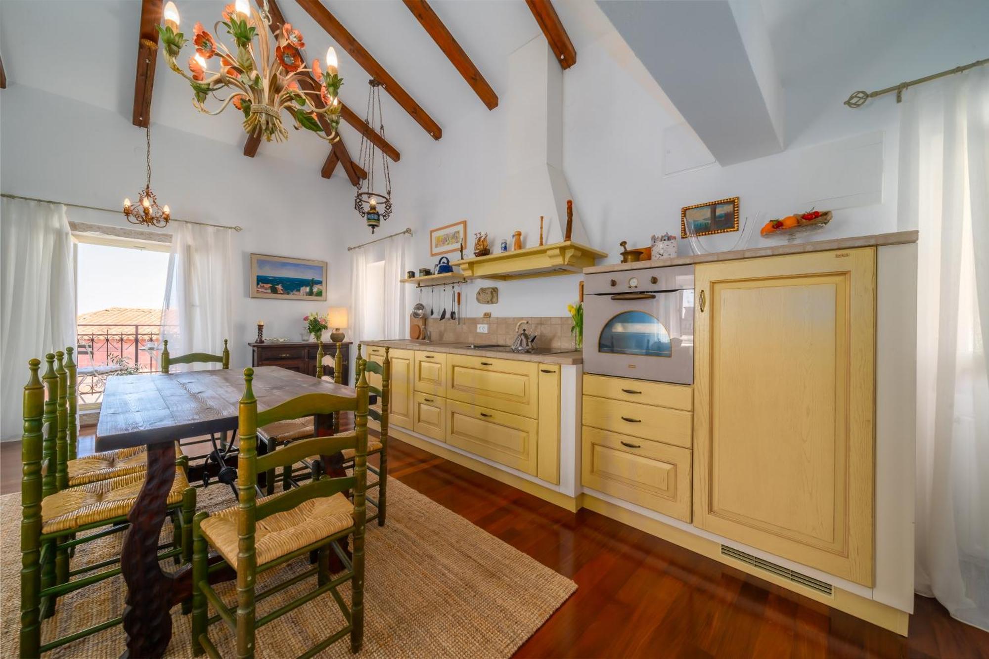 Old Town Seabreeze Residence 罗维尼 外观 照片